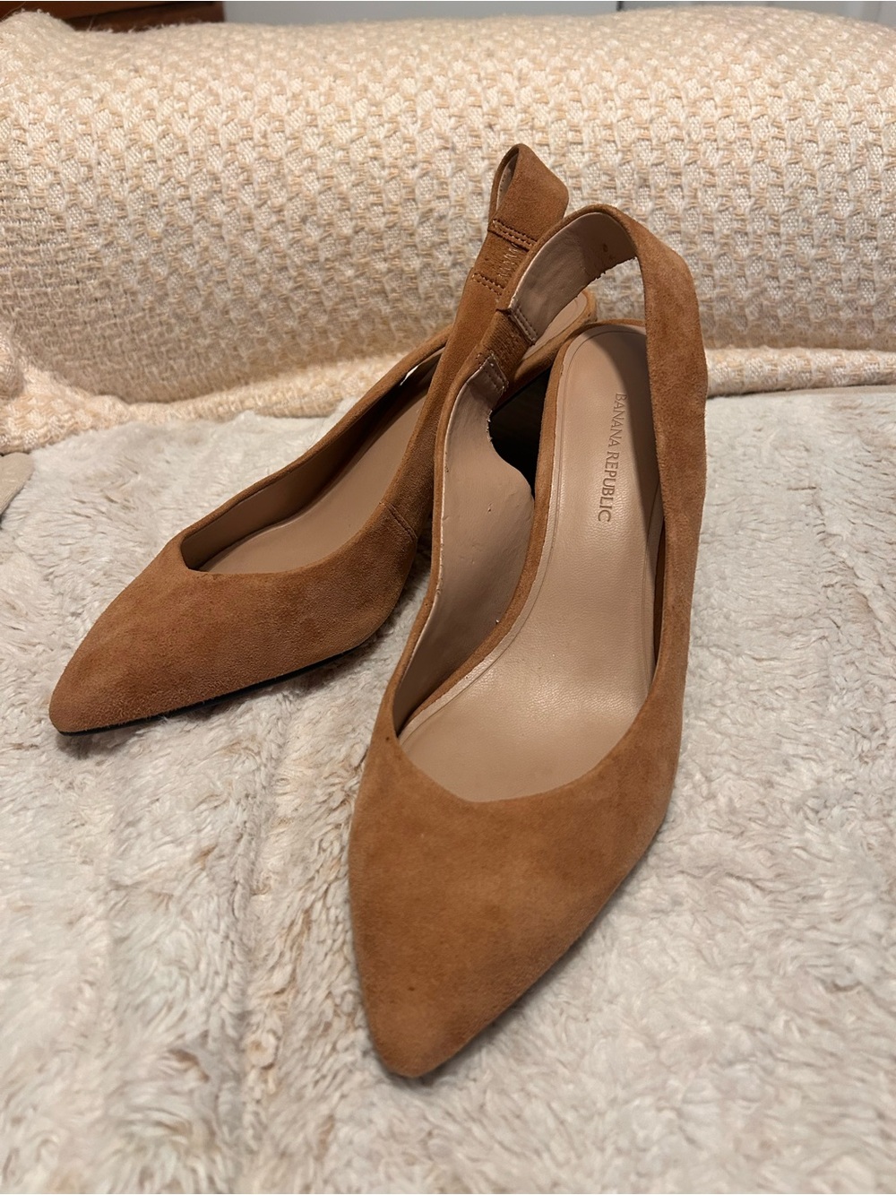 Banana Republic Tan Suede Pointed Slingback Heels